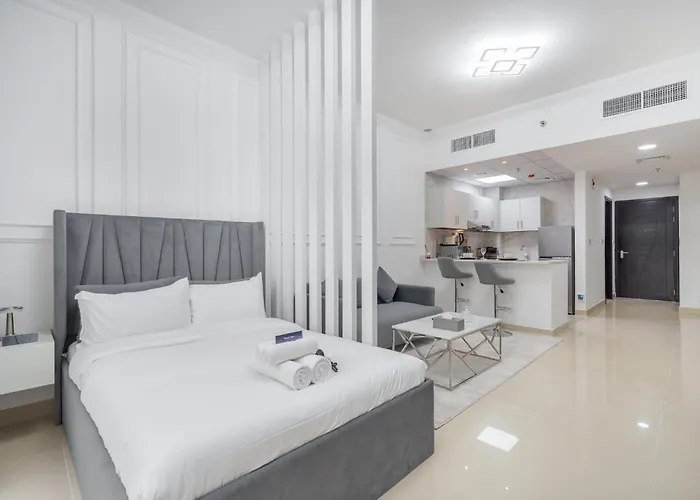 Incredible Studio In Jumeirah Village Circle